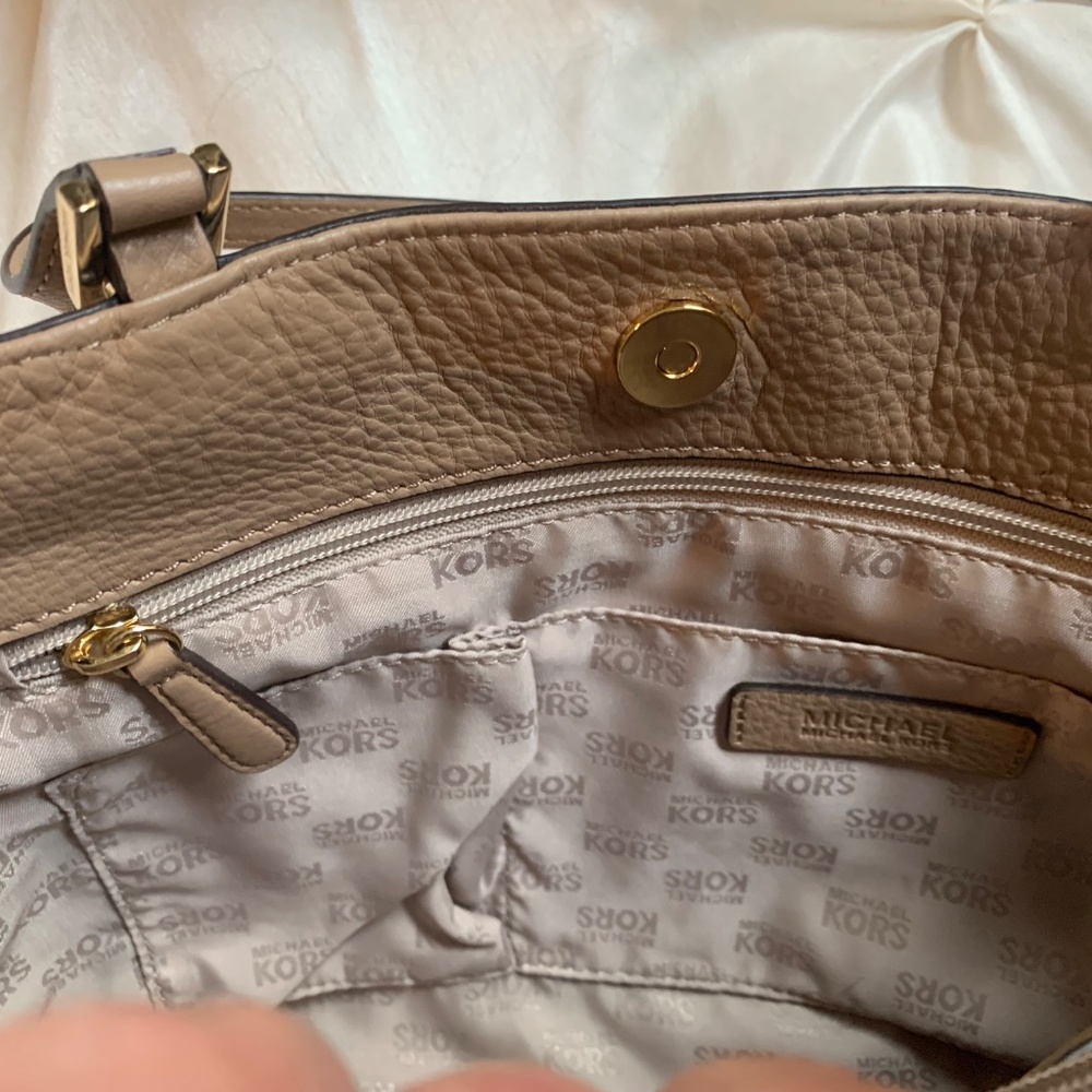 Michael Kors Tan Leather Satchel Handbag - Picture 7 of 9